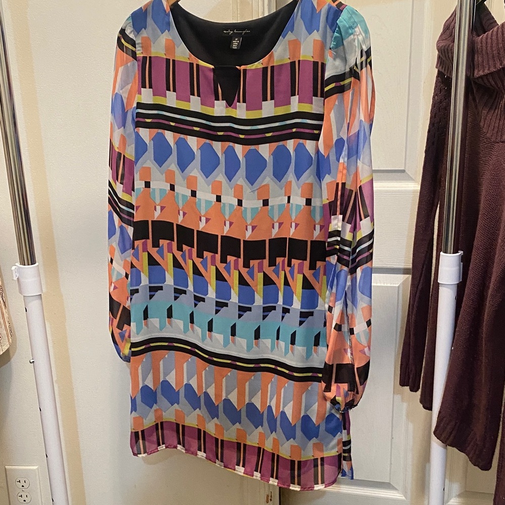 City Triangles Elegant Black Blouse